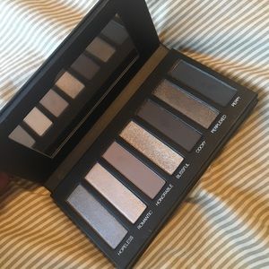 Palette 2 by Younique